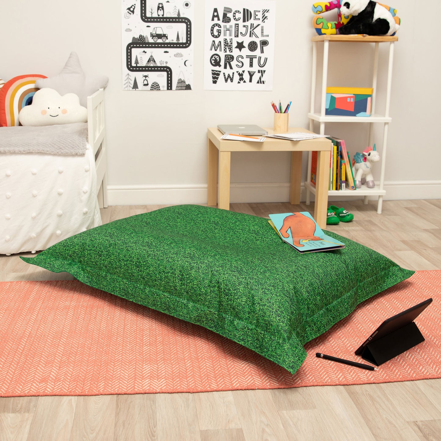 Nature Grass Print Floor Cushion