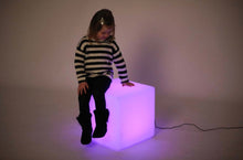 Colour changing mood Cube stool 30m